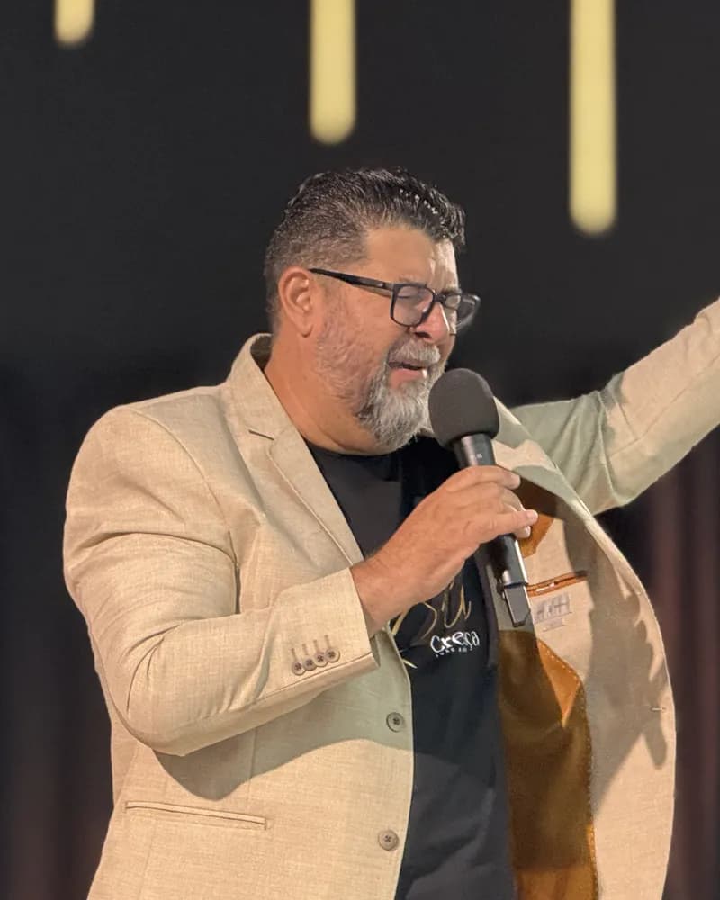 Pr Sandro Amadeu