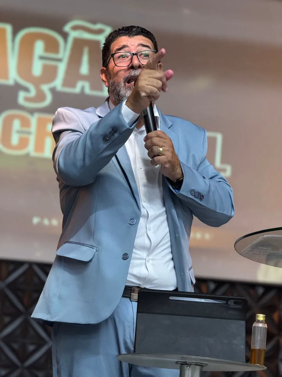 Momento especial na Igreja Quadrangular Amamos Vidas — foto 28