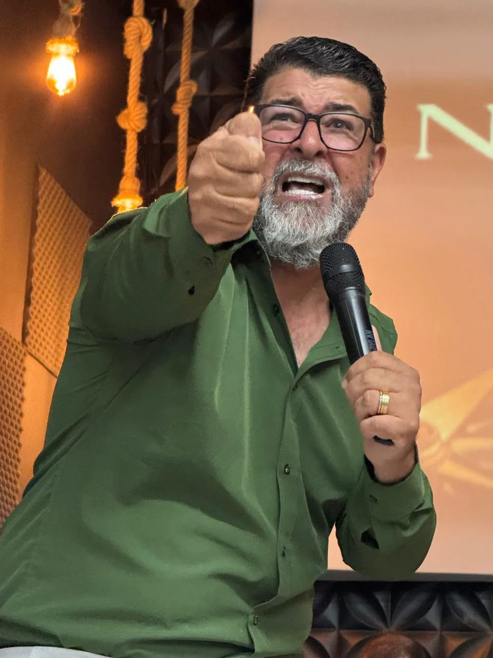 Momento especial na Igreja Quadrangular Amamos Vidas — foto 61